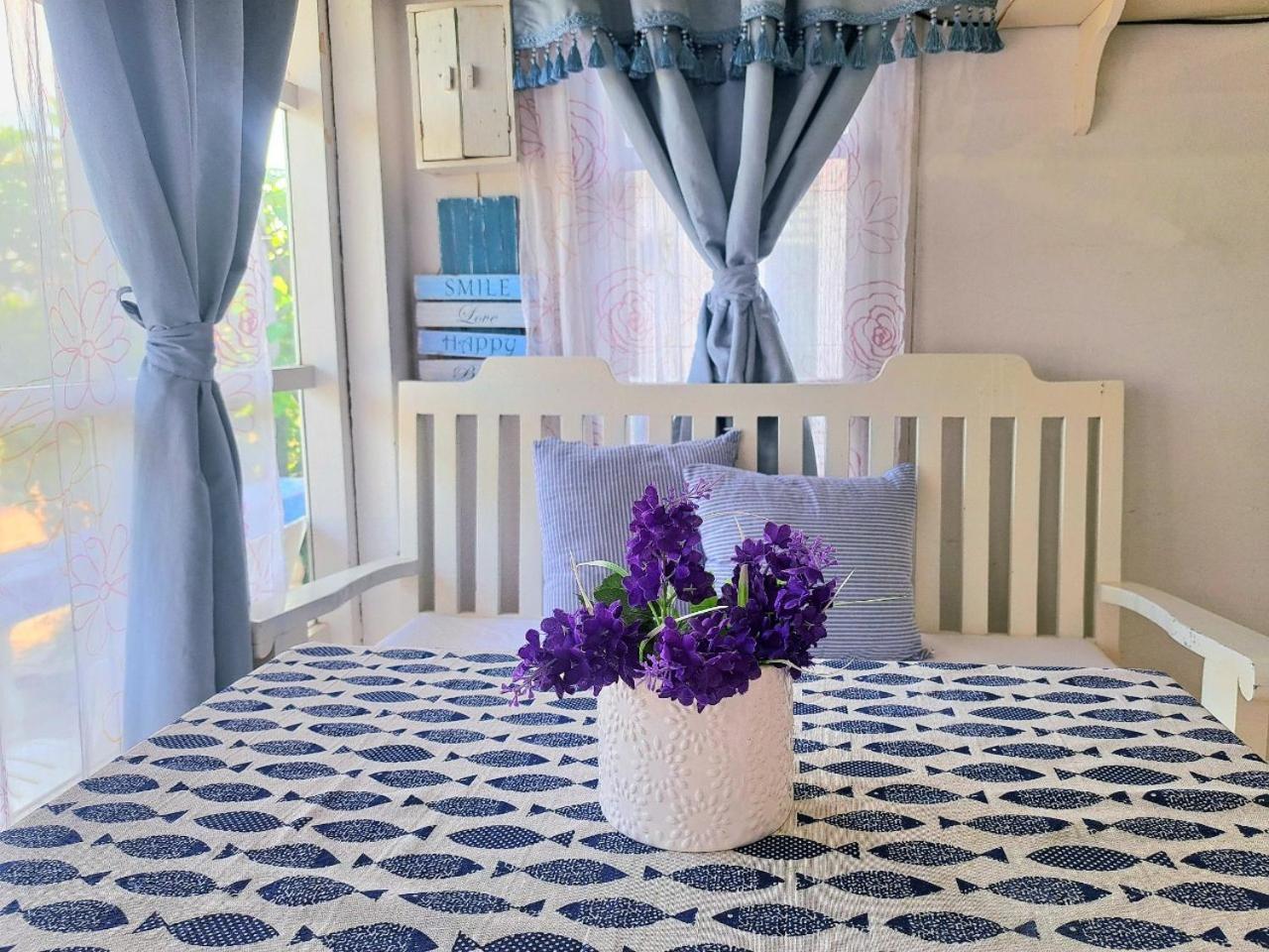 Prathana Garden Beach Resort Хуа Хин Экстерьер фото